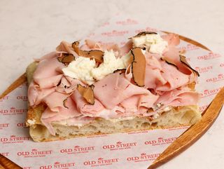 Pizza Prosciutto Cotto con Tartufo