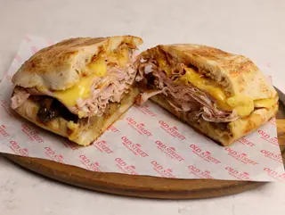 Panini Porchetta con Formaggio Fuso