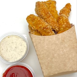 Nuggets Pui + Sos la alegere