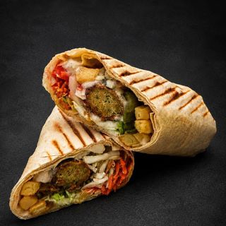 Kebab cu falafel