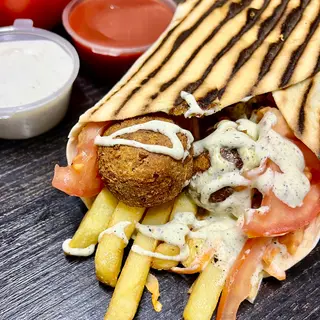 Kebab cu falafel