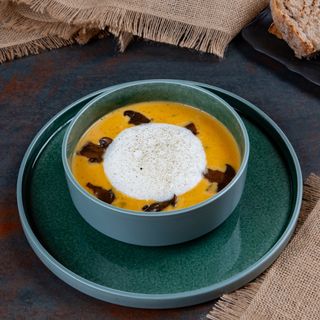 Supă cremă de caşcaval cu ciuperci teriyaki