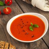 Supă cremă de tomate