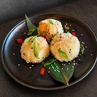 Baozi cu carne de pui și legume