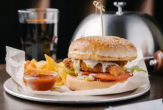 Meniu nugget burger