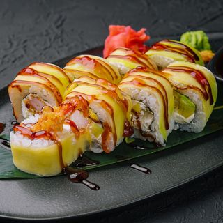 MANGO & SHRIMP TEMPURA ROLL
