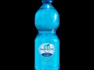APĂ CARBOGAZOASĂ SAN BENEDETTO