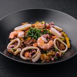 SOBA CU FRUCTE DE MARE