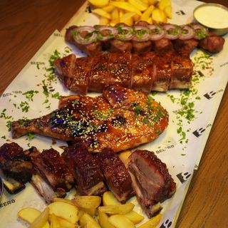 Ассорти «Территория мяса»/ Platou „Teritoriul Cărnii”