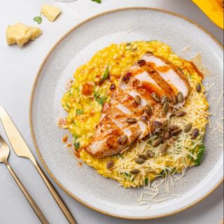 Risotto cu carne de pui în sos de dovleac