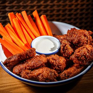 Buffalo Style wings  6buc