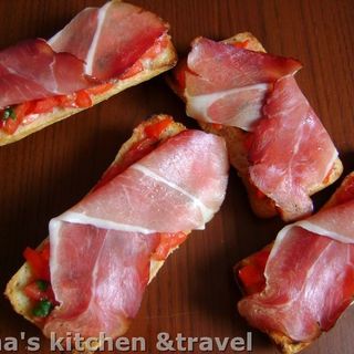 Bruschette cu Prosciutto