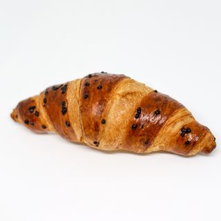 Croissant cu ciocolata