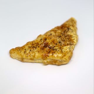 Placinta cu branza si verdeata