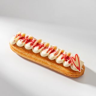 Éclair iaurt grecesc cu zmeură