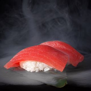 Tuna Nigiri