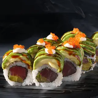 AoMushi Tuna Roll