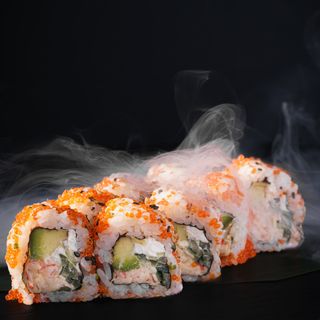 California Tobiko Roll