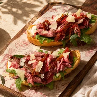 Bruschette Vitello Tonnato