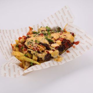 Beef cu Cartofi Prăjiți
