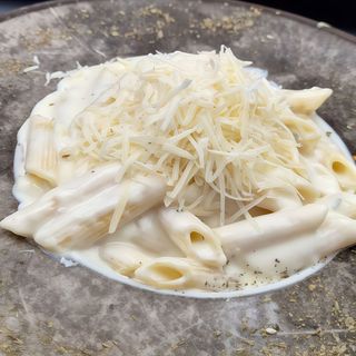 Pasta četiri vrste sira 400 gr