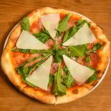 Velika Pizza Emiliana 480 gr