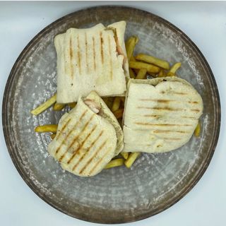 Topli sendvič mesni mix 500 gr