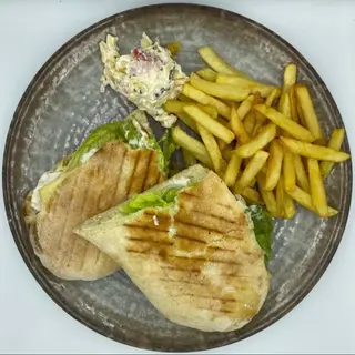 Topli sendvič sa pršutom 300 gr