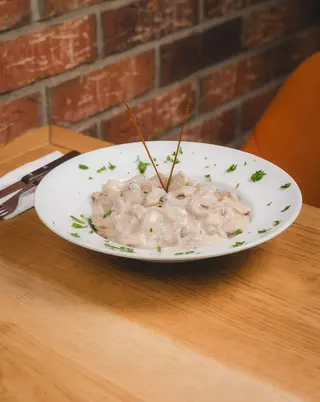 Al tartufo e funghi pasta