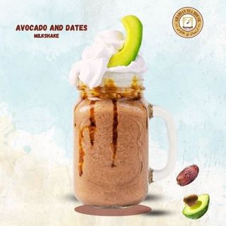 Avokado & Dates Milkshake