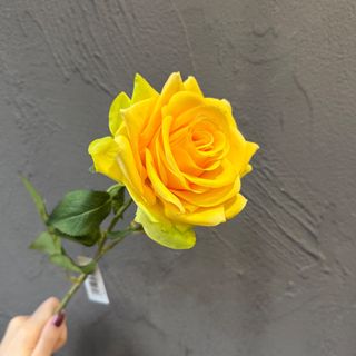 Komadno vještačko cvijeće