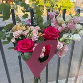 Buket mix ruže pink