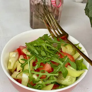 Sezonska salata