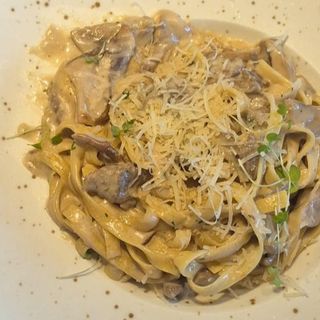 Pasta sa biftekom i mix pečurkama 250 gr