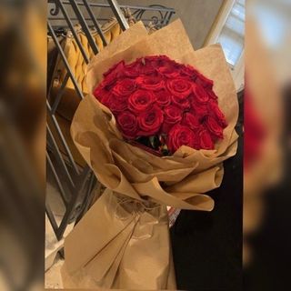 23.Buket sa crvenim ruzama