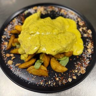 Piletina u curry sosu