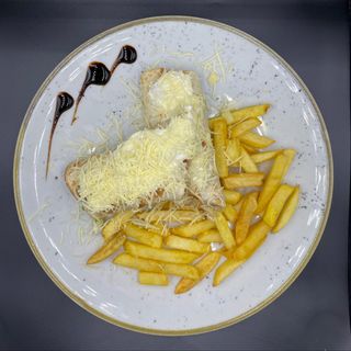 HRSKAVA TORTILJA SA POHOVANOM PILETINOM