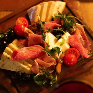 Crnogorska plata 350g