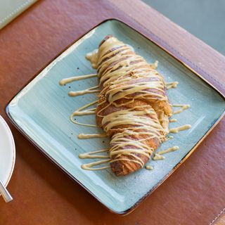 Kroasan sa pistaćima