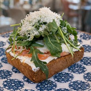 Losos krem sir brioche