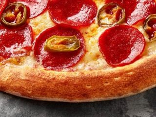 Pizza Pepperoni + Coca-Cola