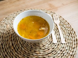 Domaća pileća supa 300 gr