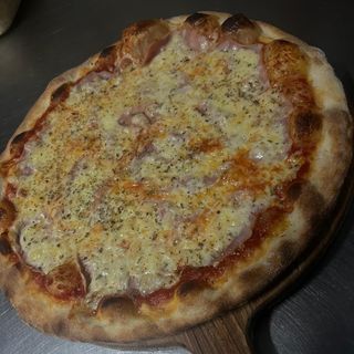 Pizza Vezuvio 500 gr.