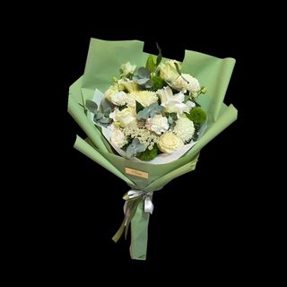 Buket mix bijrlo u deko mint pakovanju