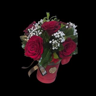 Box sa 5 kraljevskih  ekvador ruza sa dodacima