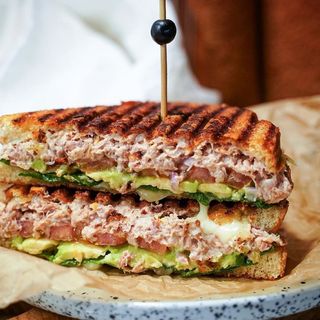 Tuna Sendvič