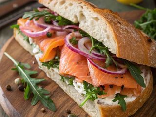 Sendvič sa lososom / Salmon sandwich - 450g