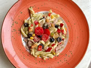 Pasta sa tunom
