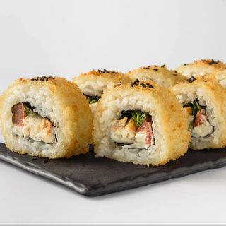 Hot Roll sa piletinom 300 gr
