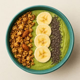 Smuzi bowl sa avokado i kokosovim mlijekom